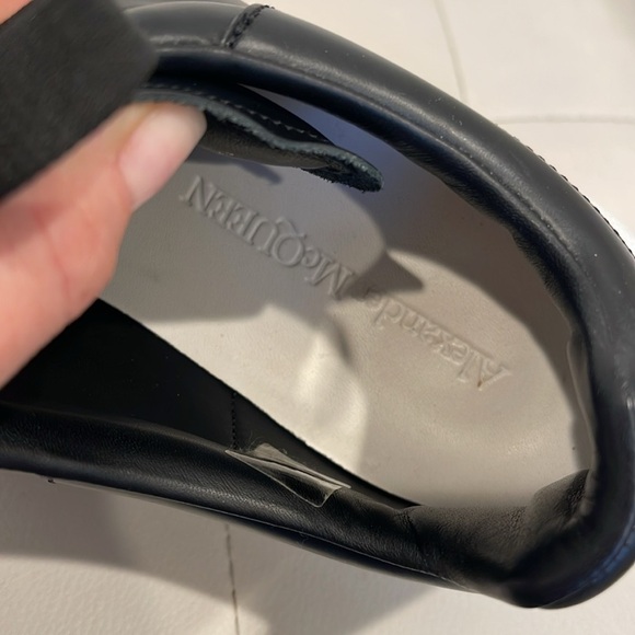 Black & White Alexander McQueen Oversized Sneaker size 39 - Picture 8 of 9